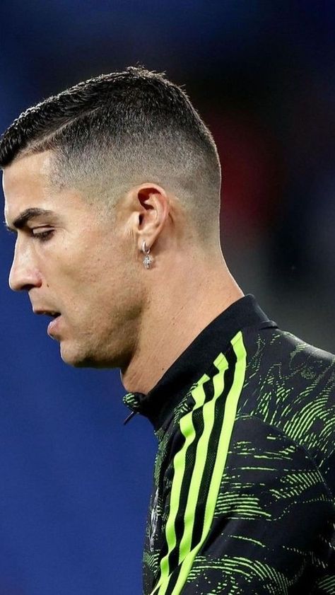 Ronaldo Pp, Cristiano Ronaldo Haircut, Ronaldo Hair, Ronaldo Haircut, Ronaldo Style, Bold Haircuts, Ronaldo Goat, Kids Haircut, Neck Hump