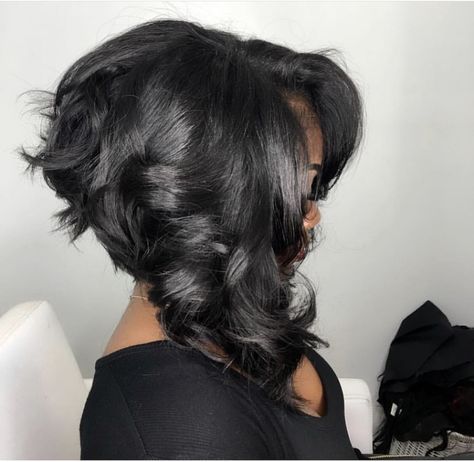 @ chelsthegemini 🖤 Bob Haircut Black Women, Bob For Black Women, Bob Hairstyles For Black Women, Haircut Black Women, Black Waves, Popular Short Haircuts, Stacked Bob Hairstyles, Stacked Bob, Stacked Bob Haircut