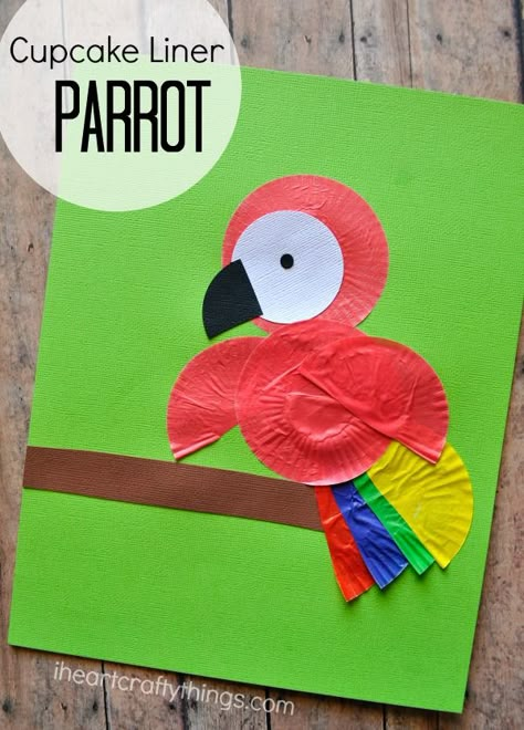 I HEART CRAFTY THINGS: Cupcake Liner Parrot Kids Craft Rainforest Crafts, Cupcake Liner Crafts, Jungle Crafts, Kids Crafting, Vbs Crafts, Bird Crafts, Daycare Crafts, Crafty Kids, Classroom Crafts