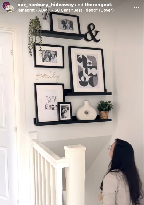 Top Of The Stairs Decor, Wall Above Stairs Decor, Above Stairs Decor, Stair Landing Decor, Hallway Wall Colors, Stair Shelves, Home Office Shelves, Modern Minimalist Wall Art, Gallery Wall Ideas