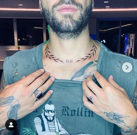 Maluma Tattoo Neck, Maluma Neck Tattoo, Neck Leaf Tattoo, Greek Leaves Tattoo, Behind The Neck Tattoos, Neck Tattoos For Men, Best Neck Tattoos, Side Neck Tattoo, Small Chest Tattoos