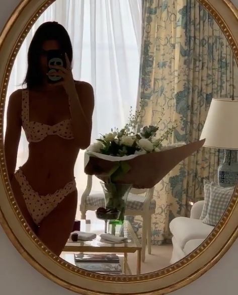 Kendall Jenner Street Style, Kim K Style, Kardashian Kollection, Lingerie Vintage, Teen Choice Awards, Cute Bathing Suits, Body Motivation, Cute Bikinis, Cute Swimsuits