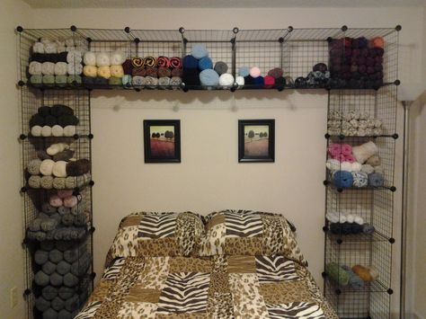 I took my yarn stash to the next level by building these interlocking wire storage cubes over the bed in our guest bedroom. Storage Cubes Ideas, Wire Cube Storage Ideas, Cube Storage Ideas, Cube Storage Bedroom, Wire Cube Storage, Cube Desk, Diy Playroom, Apartment Storage, Cube Storage Bins