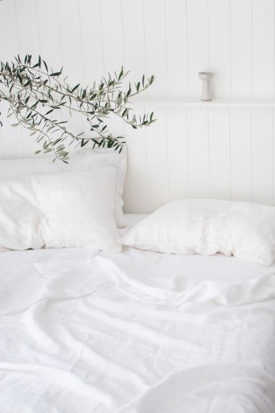 Linen Aesthetic, White Linen Bedding, Aesthetic Rooms, Design Your Home, Aesthetic Colors, White Wallpaper, White Interior, White Aesthetic, Zara Home