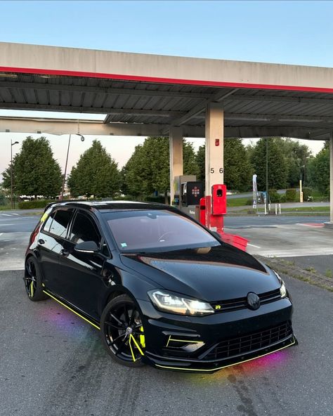 Volxwagon Golf, Mk7 Golf R, Golf Gti Mk7, Mod Cars, Golf 9, Tuned Cars, Golf 7 R, Tmax Yamaha, Gti Mk7