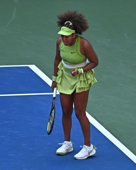 Naomi Osaka Tennis Outfits, Tennis Black Women, Naomi Osaka Tennis, Naomi Osaka, Lazy Town, Tennis Outfits, The Heir, Tennis Fashion, Sport Tennis