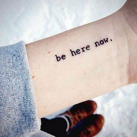 Stimulating Written Tattoos For Women (32) Wrist Tattoos Quotes, Inspiring Quote Tattoos, Tato Henna, Tattoo Zeichnungen, Writing Tattoos, Gorgeous Tattoos, Be Here Now, Little Tattoos, Love Tattoos