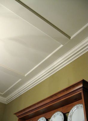 board and batten ceiling | Board and batten on the ceiling Vaulted Ceiling Treatments, Flat Coffered Ceiling Ideas, Low Profile Coffered Ceiling, Flat Coffered Ceiling, Faux Coffered Ceiling, Living Room Ceilings, Coffered Ceiling Ideas, Coffered Ceiling Design, Ceiling Diy