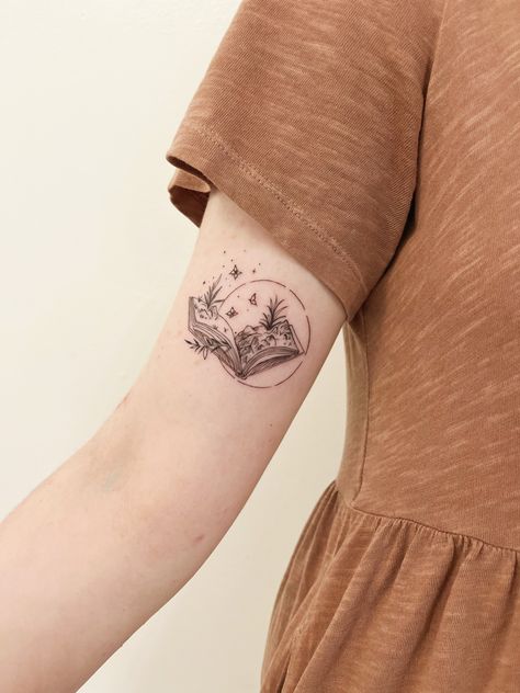 Matching Best Friend Book Tattoos, Book Moon Tattoo, Book Nature Tattoo, Book Tattoo Placement, Fantasy Reader Tattoo, Minimalist Fantasy Tattoo, Book Tattoo Acotar, Tattoo Ideas For Writers, Book Mountain Tattoo