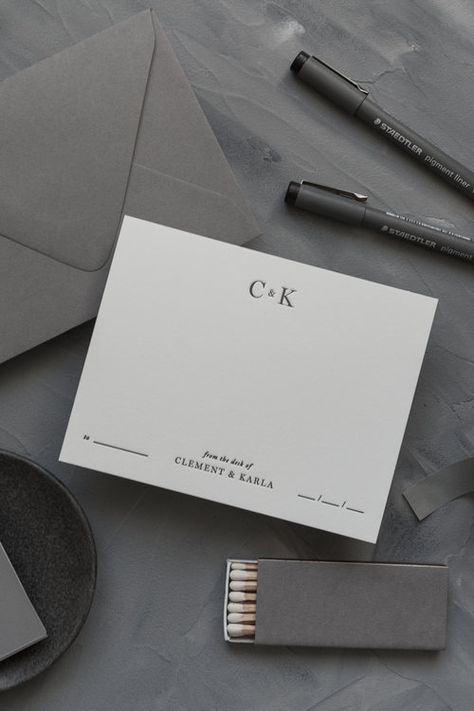 Personalized Stationery Lookbook — Written Word Calligraphy and Design Modern Jewelry Packaging, Personal Stationery Design, Art Wedding Invitations, Minimal Stationery, Calligraphy Course, Shein Gift Card, Calligraphy Tools, Paper Business, Luxury Stationery