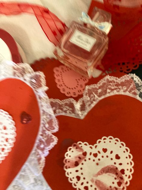 Galentines Day Ideas, Flowers For Delivery, Forever Flower, Roses Gift, Lizzie Hearts, Lovecore Aesthetic, Eternal Rose, Galentines Party, February Valentines