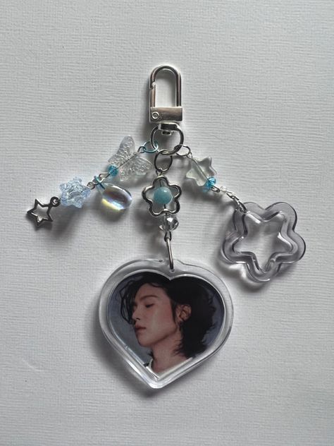 Ig: shop.sofspluto Available for purchase Charm Keychain, Photo Chain, Ko Ko Bop, Bead Charms Diy, Bead Store, Cute Charms, Diy Crafts Jewelry, Custom Keychain, Beaded Keychains