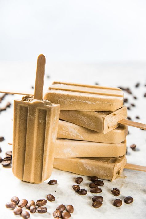 Coconut Milk Breakfast, Iced Coffee Popsicles, Coconut Milk Popsicles, Milk Popsicles, Breakfast Popsicles, Coffee Popsicles, Vegan Popsicles, Popsicles Recipe, Dairy Free Coffee