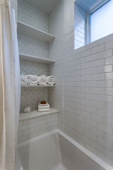 Shower Tub Niche Ideas, Shampoo Niche Ideas, Tile Shower Shelf Ideas Built Ins, Tub Niche Placement, Bathtub Niche, Tub With Shelves, Niche In Wall, Tile Shower Shelf, Imperial Valley