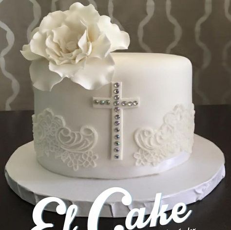 Baptism cake Torte Za Krizmu, First Holy Communion Cake, Holy Communion Cakes, Chocolate Sculptures, Horse Cake, Elegant Birthday Cakes, Communion Cakes, Cake Baking Recipes, Baptism Cake