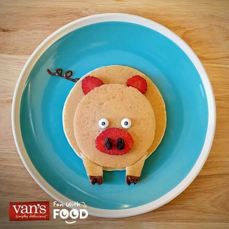 Pig Pancake Kids Pancakes, Billy Goat, Food Art For Kids, Kids Treat, Fun Snacks For Kids, Toddler Snacks, Fun Kids Food, Food Crafts, Breakfast Time