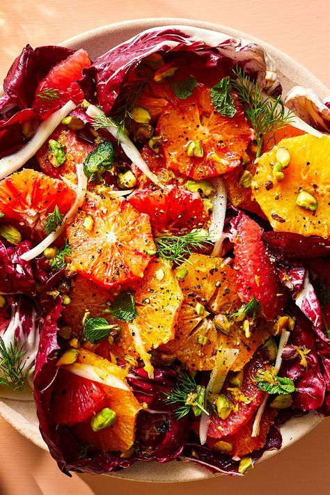 Citrus Salad Recipes, Citrus Salad Dressing, Brunch Salad, Arugula Recipes, Arugula Salad Recipes, Radicchio Salad, Citrus Dressing, Citrus Salad, Winter Salad