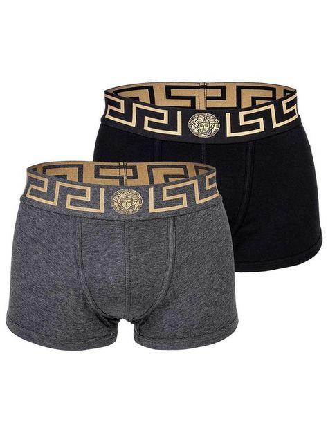 Zwei elegante Herren Boxer Shorts der Marke VERSACE. Hochwertige Unterhosen mit Greca-Muster und Medusa-Motiv am elastischen Bund. Sehr hohe Qualität. Versace Pants, Retro Shorts, Versace Jeans, Boxer Shorts, Armani Exchange, Boxer Briefs, Emporio Armani, Stretch Cotton, Versace