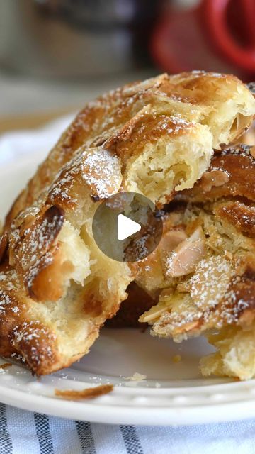 Manuela Mazzocco on Instagram: "✨Almond Swirl Pastries✨  As promised here is my step-by-step video recipe to make these crispy and flaky almond puff pastry swirls. So easy to make and super easy to eat 😍 INGREDIENTS * 2 sheets puff pastry, defrosted * 2 oz (56 gr) butter, at room temperature * 1/2 cup (55 gr) almond flour * 1/4 cup (50 gr) sugar, plus 1 tablespoon for counter * 2 eggs, divided * 1/4 teaspoon almond extract (optional) * almond slices, to sprinkle on top * powdered sugar, to sprinkle on top  INSTRUCTIONS: link in profile, or comment “recipe” and I’ll send it your way. Or Google Search “Manuela almond swirl pastries” and the recipe will pop up ❤️  #almondswirls #almondpastries #pastries #puffpastry #almond #recipe #easyrecipe" Almond Puff Pastry, Puff Pastry Swirls, Almond Sweets, Pastry Swirls, Almond Puff, Food Reels, Pasties Recipes, Almond Pastry, Almond Extract