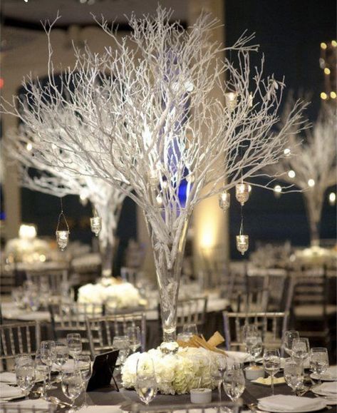 Winter Wonderland Wedding Table Decor, Winter Wonderland Flowers, Winter Gala Decorations, Winter Wonderland Table Setting, Winter Wonderland Gala, Winter Wonderland Wedding Decorations, Winter Wedding Table Decorations, Quinceanera Winter Wonderland, Floating Christmas Tree