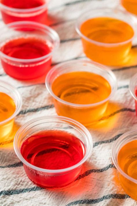 9 Fireball Jello Shots Everyone Will Love! Fireball Jello Shots, Cherry Jello Shots, Shots Alcohol Recipes, Jello Shots Vodka, Jello Shot Cups, Halloween Jello Shots, Halloween Jello, Apple Pucker, Jell O Shots