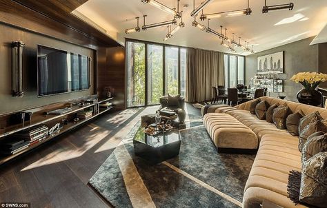 Britain's most expensive one-bed flat is up for sale at £10million One Hyde Park, Large Living Room Layout, One Bedroom Flat, Living Tv, Room Decorating, Livingroom Layout, One Bedroom Apartment, Hyde Park, Large Living Room