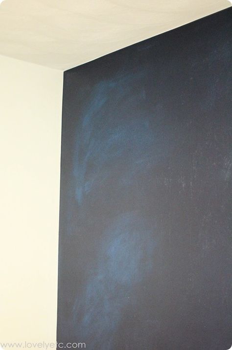 This night sky mural makes such a gorgeous focal wall in the nursery. It cost less than ten dollars to make and with this detailed tutorial, anyone can do it! Galaxy Wall Mural Diy, Galaxy Wall Paint Diy, Kids Room Murals Diy, Painting A Night Sky, Night Sky Mural, Night Sky Nursery, Sky Mural, Night Sky Wall, Starry Ceiling