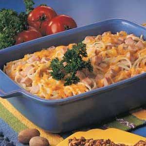 Supper Tonight, Chicken Spaghetti Recipes, Spaghetti Dinner, Cheddar Chicken, Canton Ohio, Spaghetti Recipe, Chicken Spaghetti, Baked Spaghetti, Think Food