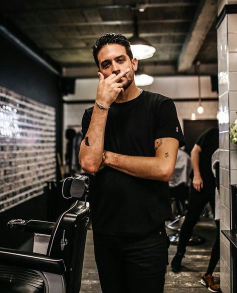 G-Eazy G Eazy Style, Halsey And G Eazy, The Beautiful And Damned, G Eazy, Corte De Cabelo Masculino, Baby G, Beautiful Man, American Rappers, The Villain