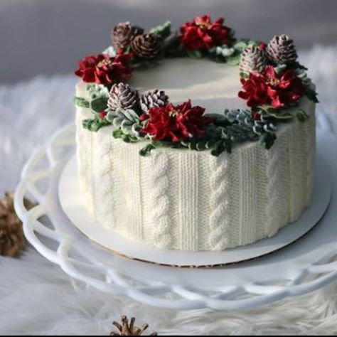 Winter Torte, Christmas Themed Cake, Christmas Cake Designs, New Year's Cake, Christmas Cake Decorations, Xmas Cake, Winter Cake, Holiday Cakes, Noel Christmas