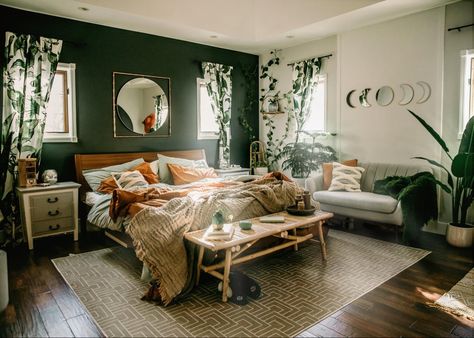 Dark Green Rooms, Green Bedroom Design, Green Bedroom Decor, Tropical Bedrooms, Sage Green Bedroom, Bedrooms Decor, Green Bedroom, Master Bedrooms, Bedroom Refresh