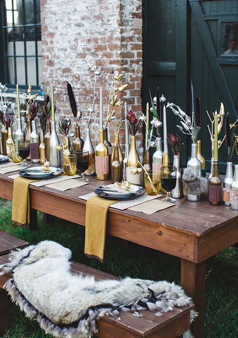 Mixed Metal Wedding, Mixed Metals Wedding, Thanksgiving Wedding, Metallic Wedding, Metal Wedding, Thanksgiving Tablescapes, Cake Trends, Thanksgiving Centerpieces, 100 Layer Cake