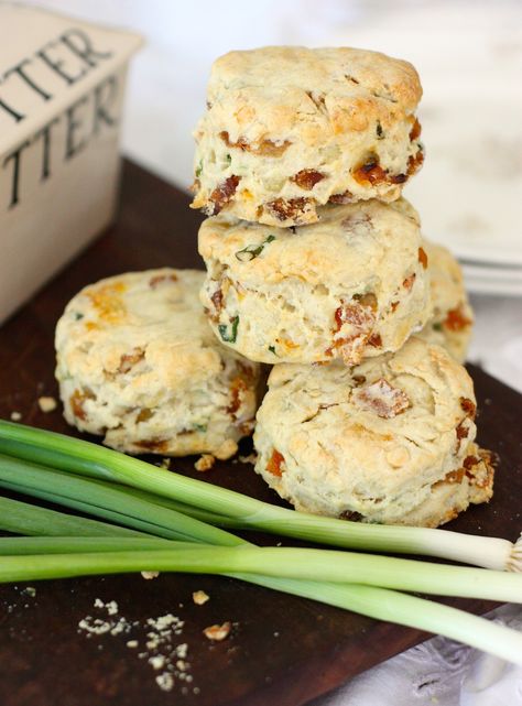 White Stilton & Apricot Scones - yummy, tasty, cheesy scones. SO easy to make and delicious warm from the oven. | marmaladeandme.com Stilton Cheese Recipes, Apricot Scones, Leftover Cheese, Stilton Cheese, Tv Dinner, Dried Apricots, Pack Lunch, Feeding A Crowd, Marmalade