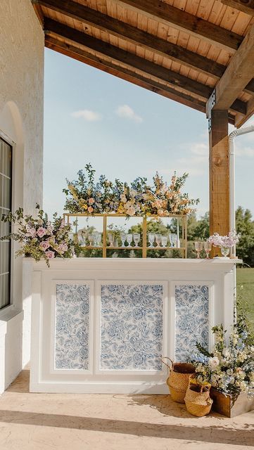 Floral Bar, Blue White Weddings, Cocktail Hour Wedding, Ocean Wedding, East Coast Wedding, Blue Themed Wedding, Event Stand, Future Wedding Plans, Wedding 2024