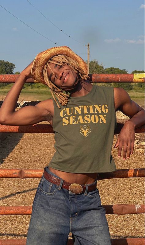 Alt Dreads Men, Farmer Fashion Men, Free Form Dreads Men, Black Man Dreads, Bleached Dreads, Blond Dreads, Mens Dreads, Blonde Dreads, Cowboy Aesthetic