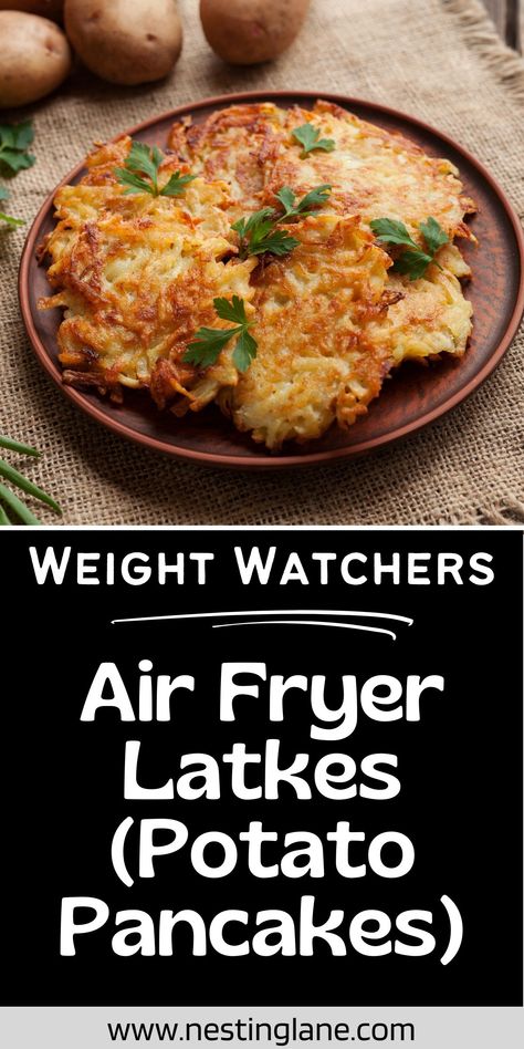 Introducing the Healthier WW Friendly Air Fryer Latkes Recipe.Elevate your breakfast experience with this delightful vegetarian dish that's both family-friendly and low in fat. These delectable potato pancakes, cooked to crispy perfection in the air fryer, make an excellent addition to your brunch spread. Featuring grated potatoes, onions, and a straightforward blend of eggs and cornstarch, these latkes offer a healthier take on a beloved favorite. Weight Watchers Air Fryer, Crispy Potato Pancakes, Latkes Recipe, Potato Pancakes Recipe, Scallion Sauce, Potato Latke Recipe, Ww Breakfast, Potatoe Pancake Recipe, Frozen Hashbrowns