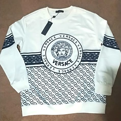 Size Medium Versace Shirt. Versace Outfits Men, Louis Vuitton Mens Shirts, Versace Clothes, Versace Tracksuit, Nissan Hardbody, Versace Shirts, Discipline Quotes, Minimalist Streetwear, Success Goals