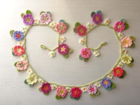 Crochet Wall Garland, Crochet Spring Garland, Crochet Flower Garland Pattern Free, Crochet Garland Pattern Free, Flower Crochet Pattern Free, Spring Crochet Ideas, Crochet Flower Bunting, Crochet Garlands, Cute Crochet Patterns