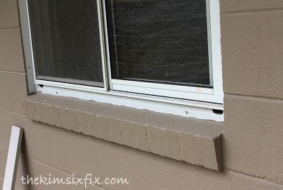 How to Use Trim to Update Exterior Doors and WIndows via TheKimSixFix.com Trim To Doors, Diy Exterior Window Trim, Outdoor Window Trim, Exterior Window Molding, Brick House Front Door Colors, Exterior Window Trim Ideas, Painted Brick Ranch, Exterior Door Trim, Diy Window Trim