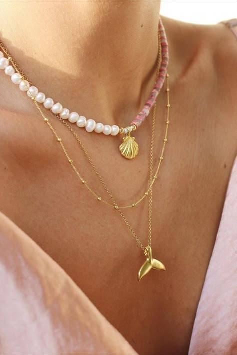 Whale Tail Necklace, Surf Jewelry, Summer Beach Jewelry, Ocean Necklace, Horoscope Necklace, Preppy Jewelry, Beach Necklace, Handmade Jewelry Tutorials, Jewelry Accessories Ideas