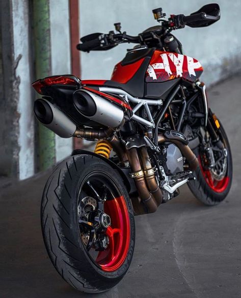 Motard Bikes, Ducati Motorbike, Ducati Cafe Racer, Motocross Racer, Volkswagen Aircooled, Moto Ducati, Ducati Hypermotard, Image Moto, Motorcross Bike