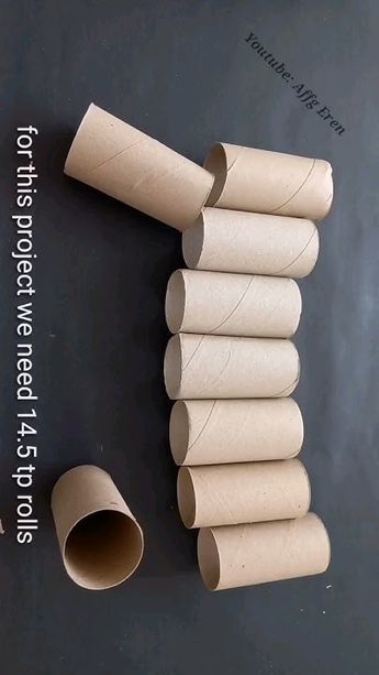 Toilet Paper Rolls Craft, Toilet Paper Roll Wall Art, Cardboard Creations, Paper Towel Crafts, Hair Round Face, Paper Towel Tubes, Rolled Paper Art, Toilet Paper Crafts, Diy Toilet