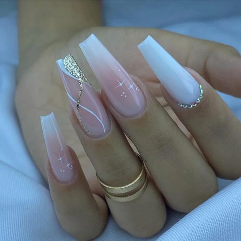 Sassy Nails, Girly Acrylic Nails, Acrylic Nails Coffin Pink, December 26, White Nail, Acrylic Nails Coffin Short, Sparkly Nails, Pink Acrylic Nails, Fancy Nails