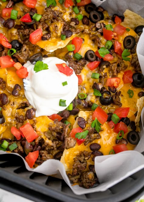 Air Fryer Nachos Fry Tortillas, My Air Fryer Kitchen, Air Fryer Nachos, Air Fryer Kitchen, Air Fryer Food, Hearty Snacks, Air Fryer Meals, Nachos Beef, Air Fryer Cooking