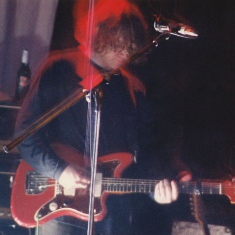 Kevin Shields, Screaming Skull, Dirty Boots, Band Aesthetic, Alt Rock, Underground Music, Messy Room, Dream Pop, Guitar Gear