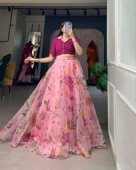 The lightweight and flowing organza co-ord set drapes gracefully, creating an effortlessly elegant silhouette that flatters every figure KT10🍁 *NNK1107LPI* *Lehenga(Stitched)* *Blouse(Stitched)* *Price : 1299 freeship* #amazingfashion #lehengacholi #fashionstyle Lengha Dress, Saree Bollywood, Alaska Fashion, Organza Lehenga, Floral Lehenga, Stitched Lehenga, Patiala Salwar, Lehenga Blouse, Fashion Design Dress