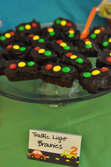 Traffic light brownies at a Cars Party #cars #party See more more party ideas at CatchMyParty.com 4de Verjaardag, Transportation Birthday Party, Planes Trains And Automobiles, Cars Birthday Party, Transportation Party, Transportation Birthday, Trains Birthday Party, Cars Party, Construction Birthday Parties