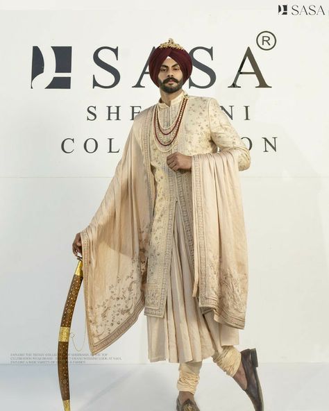 Sikh Groom Outfit Sherwani, Sikh Groom Outfit, Punjabi Sherwani, Sherwani Groom Wedding Royals, Sherwani For Men Wedding Royals, Sikh Wedding Dress, Groom Outfit Inspiration, Engagement Dress For Groom, Bd Card