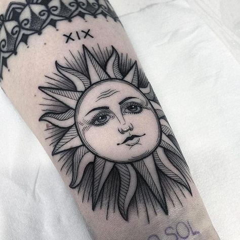 #tattoo #tattoos #inked #tattooart #tattooed #tattooideas #tattoodesign #tattooinspiration #tattoosleeve #tattooflash #inkedgirls #tattooedwomen  #InkLaughs  #TattooFails Easy Half Sleeve Tattoos, Half Sleeve Tattoos Color, Power Show, Tattoo Sonne, Half Sleeve Tattoos, Cool Half Sleeve Tattoos, Sun And Moon Tattoo, Half Sleeve Tattoos Drawings, Polynesian Tattoos