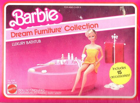 Barbie dream furniture - bathtub 80s Barbie, 1980s Barbie, Vintage Christmas Toys, Barbie Playsets, Barbie 80s, Barbie Sisters, Dream Furniture, Im A Barbie Girl, Barbie Stuff